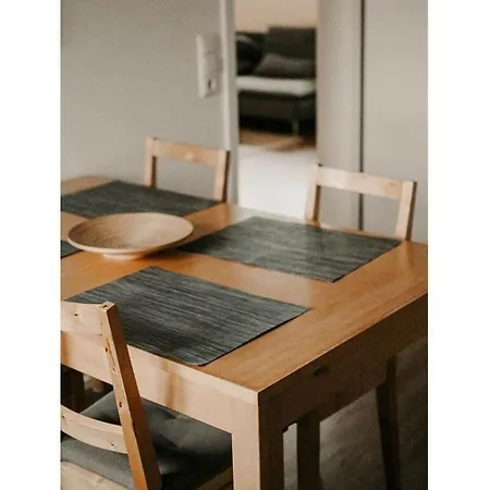 Ziegler Modern Retreat Semesterbostad